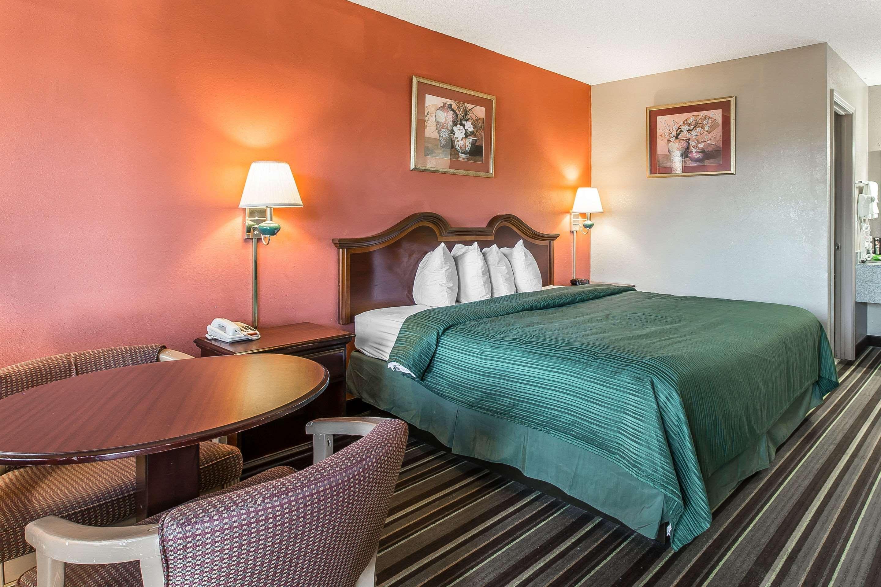 Quality Inn And Suites Μαίηκον Εξωτερικό φωτογραφία