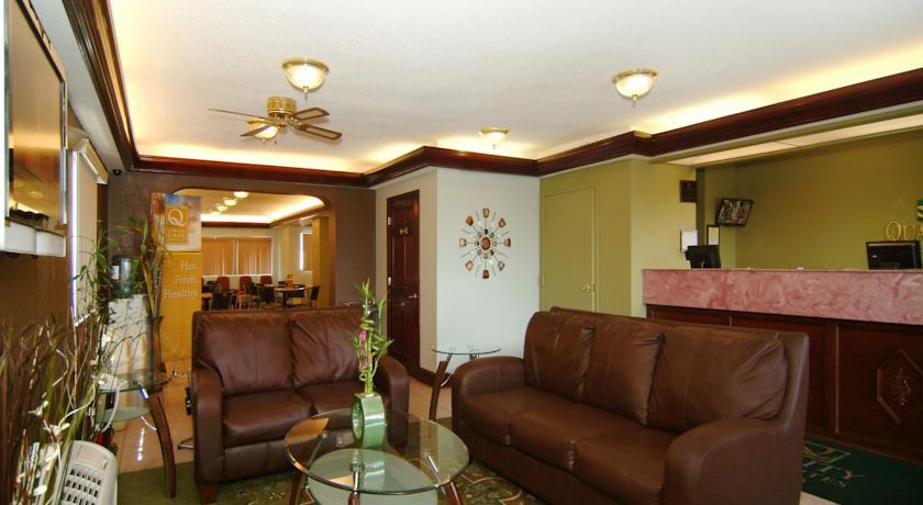 Quality Inn And Suites Μαίηκον Εξωτερικό φωτογραφία